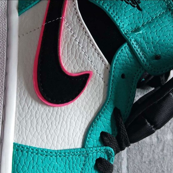 Nike Air Jordan 1 Mid South Beach main image 8